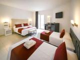 Suite with balcony