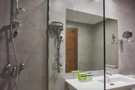 Silken Rona Dalba - 53