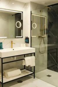 Silken Rona Dalba - 84