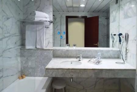 Catalonia Sabadell - 9