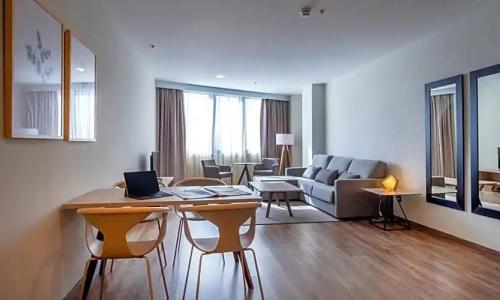 ApartAttica 21 Vallés - 73
