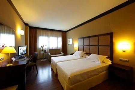 ApartAttica 21 Vallés - 28