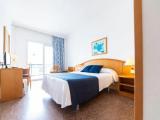 Standard Double room with partial sea view