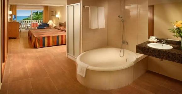 Mediterraneo Bay & Resort - 10