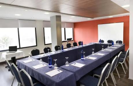 FAY Victoria Beach - 14