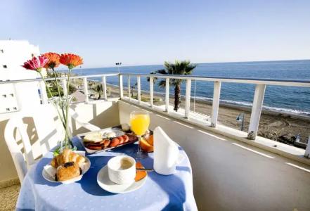 FAY Victoria Beach - 10