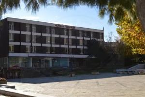 Hotel Shterev Karlovo, Karlovo