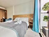 Standard Triple room with balcony