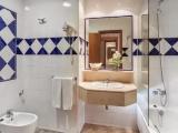 Standard Double room with partial sea view