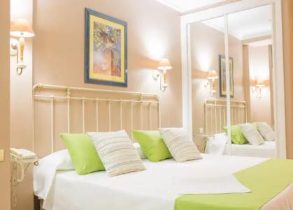 RF Astoria - Adults Only - 2