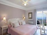 Premium Suite
