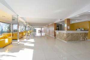 Js Cape Colom - Tolko dlya vzroslyh, Porto Colom