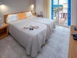Standard Single room with partial sea view