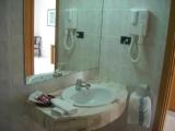 Standard Triple room with sea view