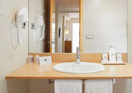 RH Casablanca Suites - 36