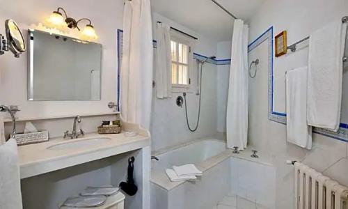 San Lorenzo - Adults Only - 17