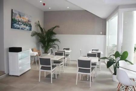 Puerta del Mar - Adults Recommended - 42