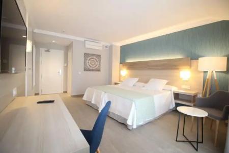 Puerta del Mar - Adults Recommended - 35