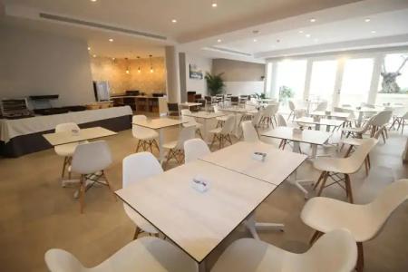 Puerta del Mar - Adults Recommended - 44