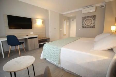 Puerta del Mar - Adults Recommended - 1