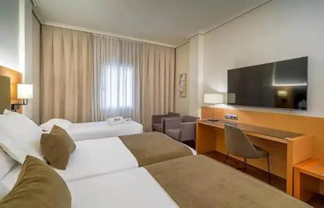 Occidental Murcia Siete Coronas - 42