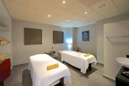 Iberostar Playa Gaviotas Park - 23