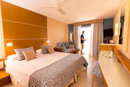 ROBINSON ESQUINZO PLAYA - All Inclusive - 22