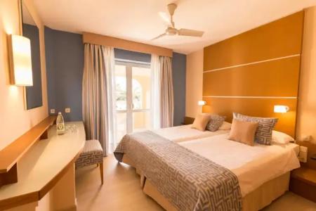 ROBINSON ESQUINZO PLAYA - All Inclusive - 19