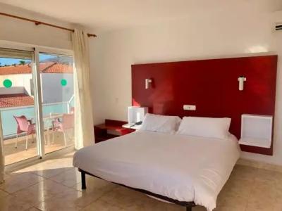 Hospedium Continental - 52