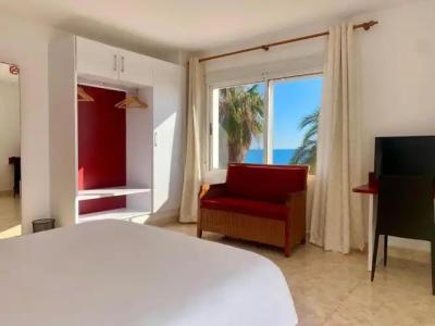 Hospedium Continental - 53