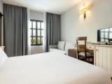 Standard Double room with pool view