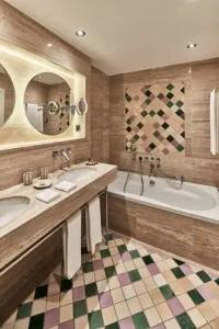 Seaside Palm Beach - 10