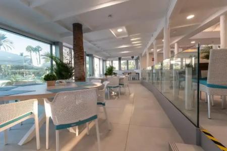 LIVVO Dunagolf Suites - 27