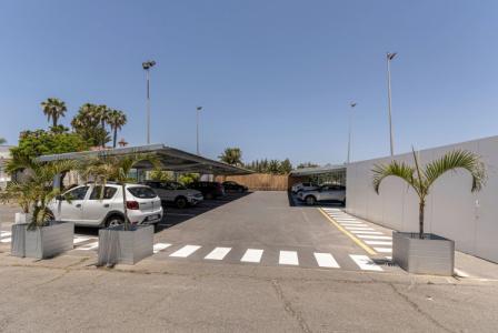 LIVVO Dunagolf Suites - 24