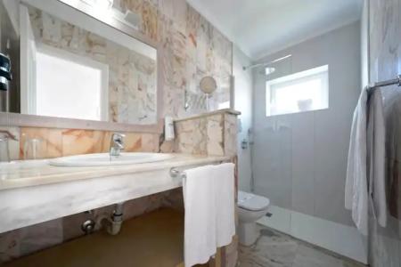 Vista Bonita - Gay and Lesbian Only Resort - 37