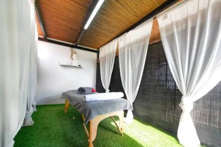 Vista Bonita - Gay and Lesbian Only Resort - 33