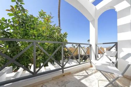 Vista Bonita - Gay and Lesbian Only Resort - 75