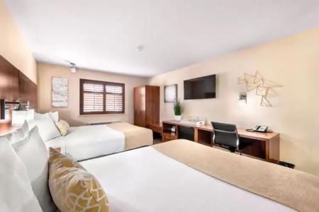 Ellis Island Casino & Brewery - 40