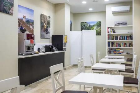 Atarazanas Málaga Boutique - 29