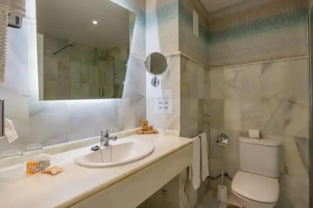 Atarazanas Málaga Boutique - 51