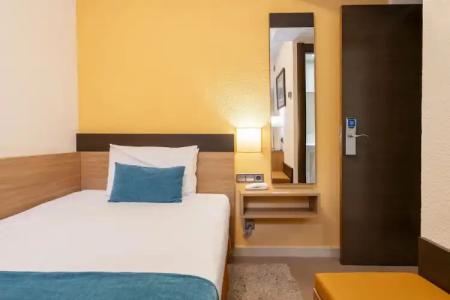 Hostal Ballesta - 115