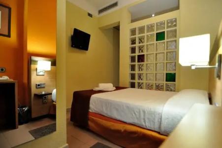 Hostal Ballesta - 122