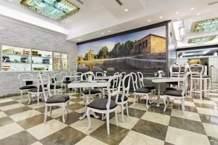 Grupotel Mayorazgo - 16