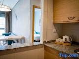 2 Bedrooms Triple Apartment