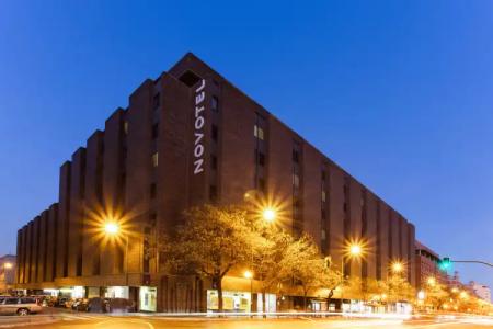Novotel Madrid Center - 29