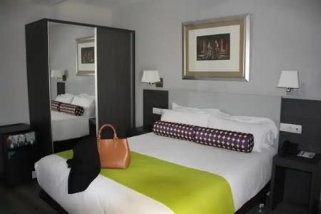 Mercure Madrid Centro - 101