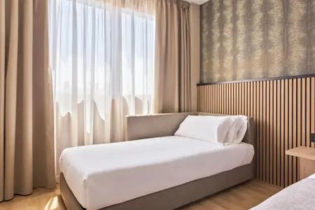 Rafaelhoteles Piramides - 133