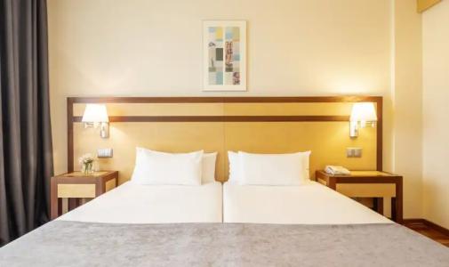 Ilunion Pio XII - 40