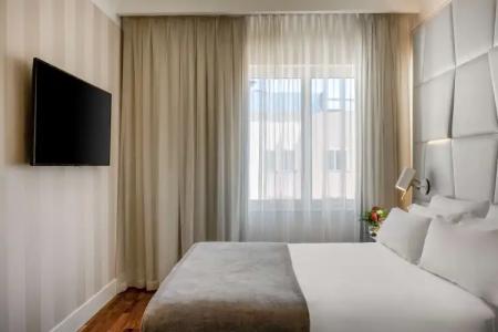 NH Collection Madrid Colón - 53