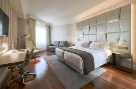NH Collection Madrid Colón - 76